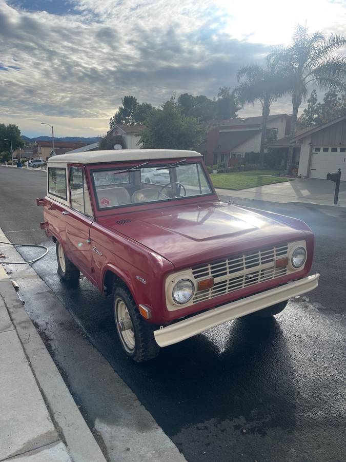 Ford-Bronco-1969-4