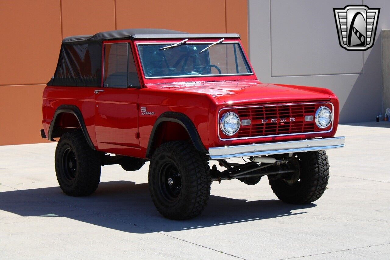 Ford-Bronco-1969-5