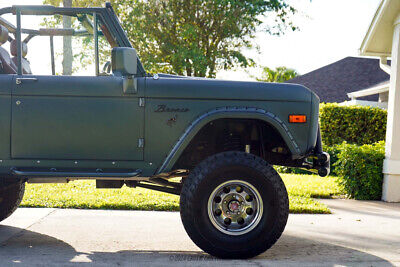 Ford-Bronco-1970-10