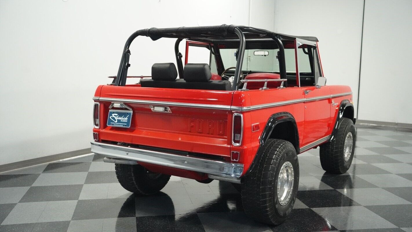 Ford-Bronco-1970-10