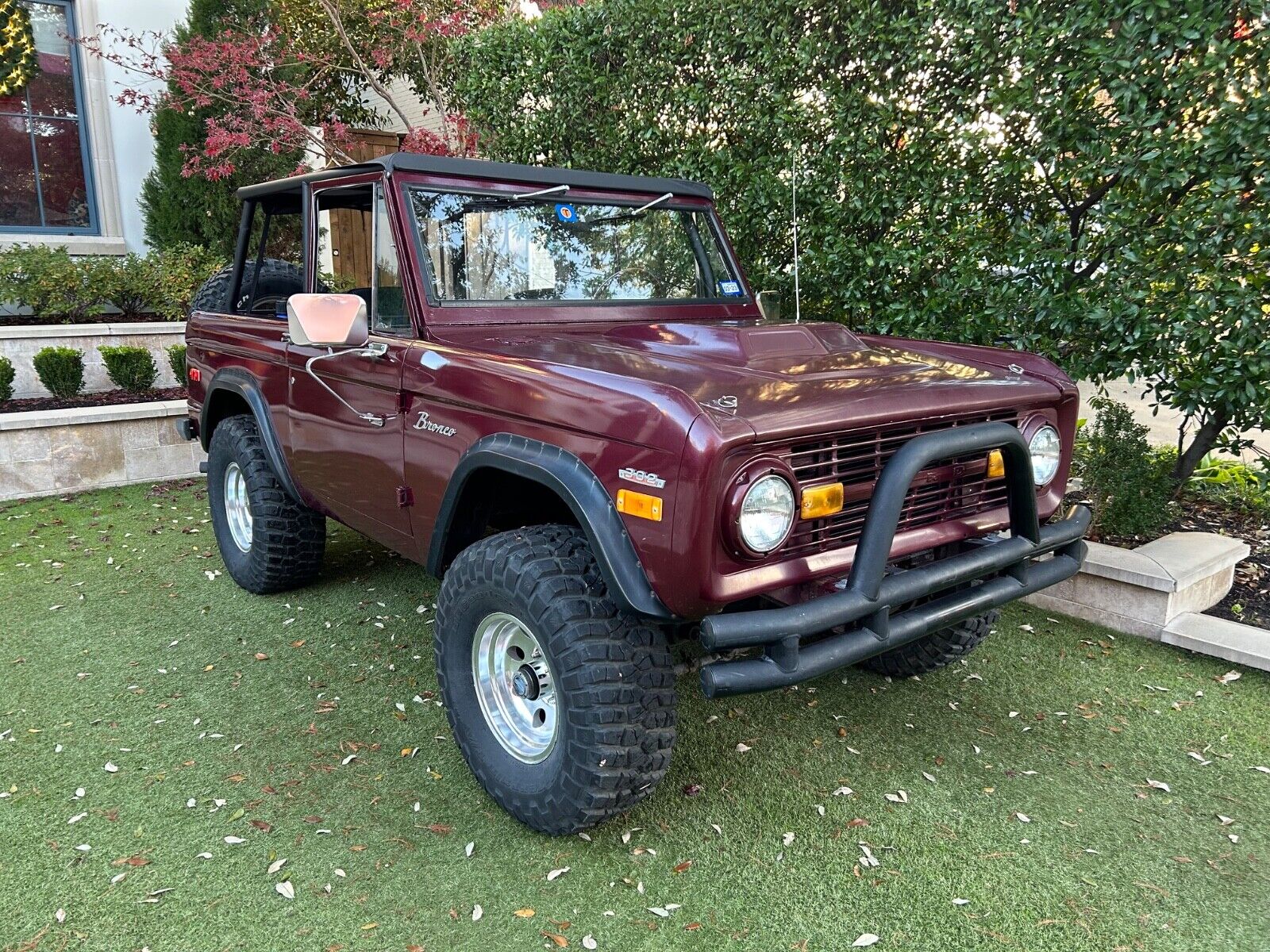 Ford-Bronco-1971-2