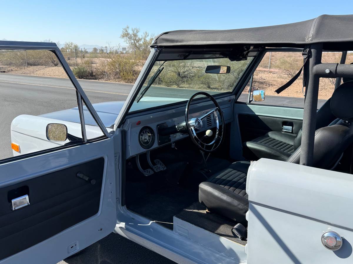 Ford-Bronco-1971-2