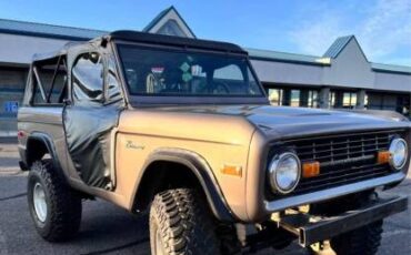 Ford-Bronco-1971-3