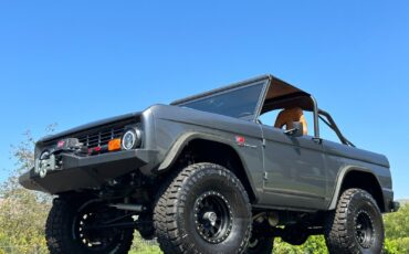 Ford-Bronco-1971-38