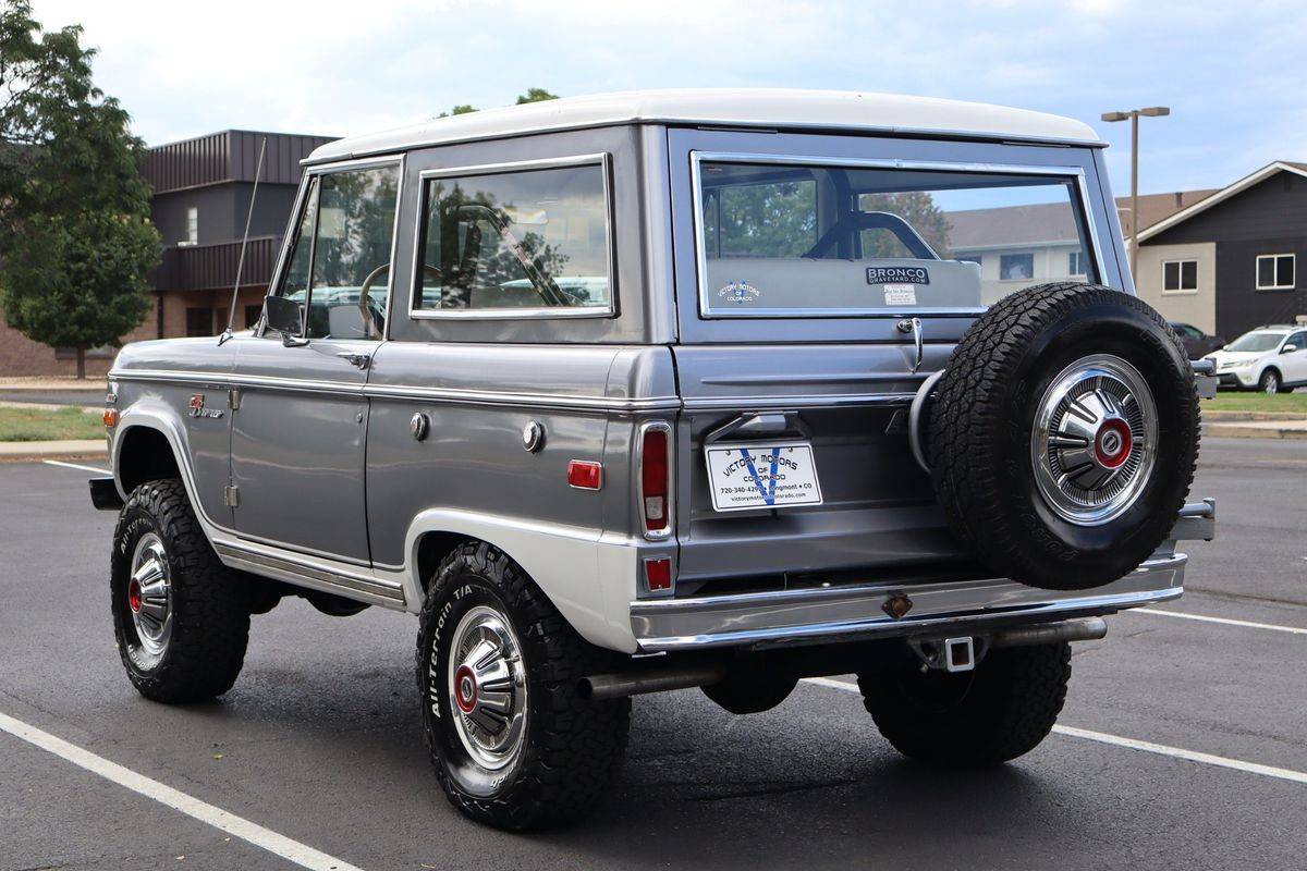 Ford-Bronco-1971-7