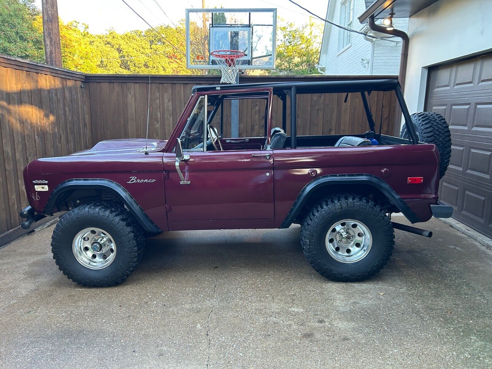 Ford-Bronco-1971-8