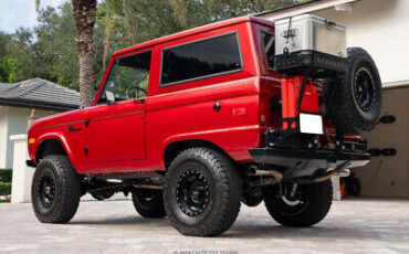 Ford-Bronco-1972-3