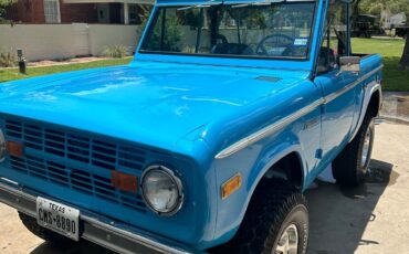 Ford-Bronco-1973-1