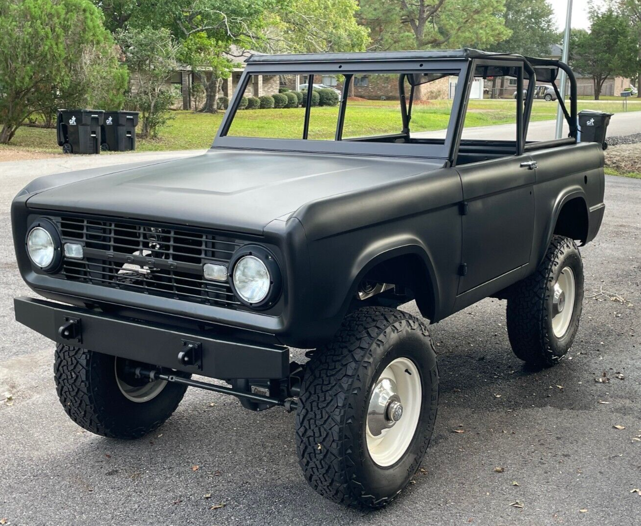 Ford-Bronco-1973-1