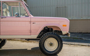 Ford-Bronco-1973-10