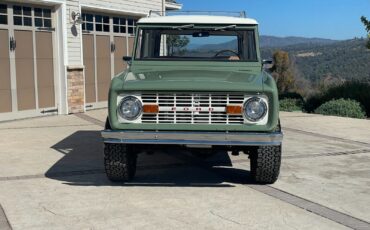 Ford-Bronco-1973-10