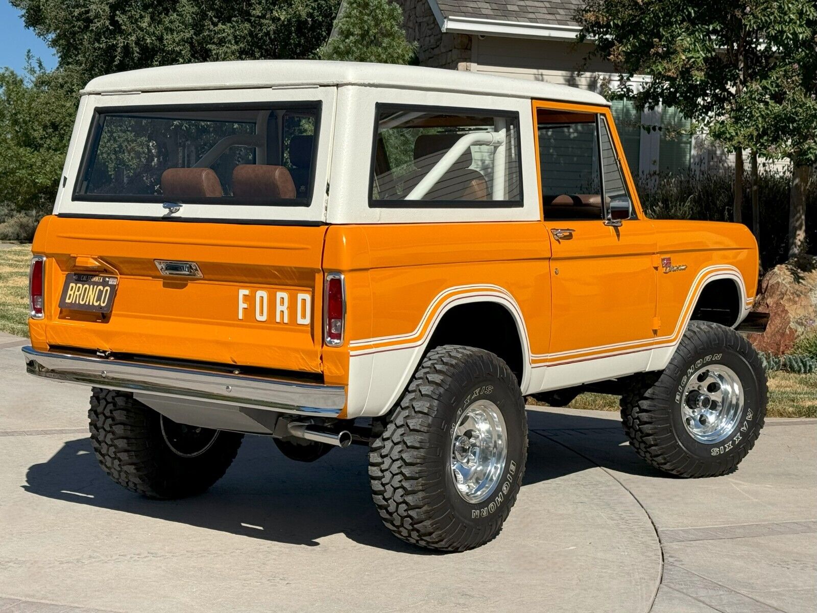 Ford-Bronco-1973-12