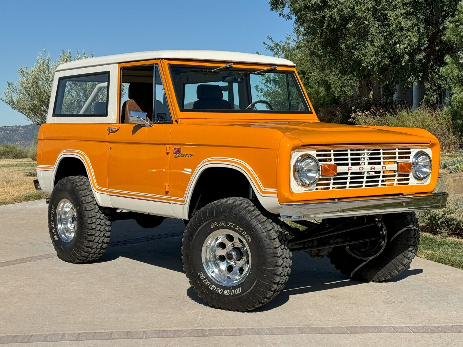 Ford-Bronco-1973-16