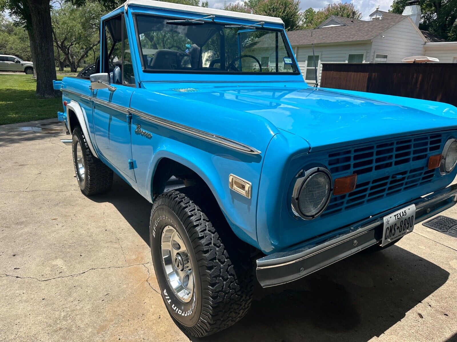 Ford-Bronco-1973-2