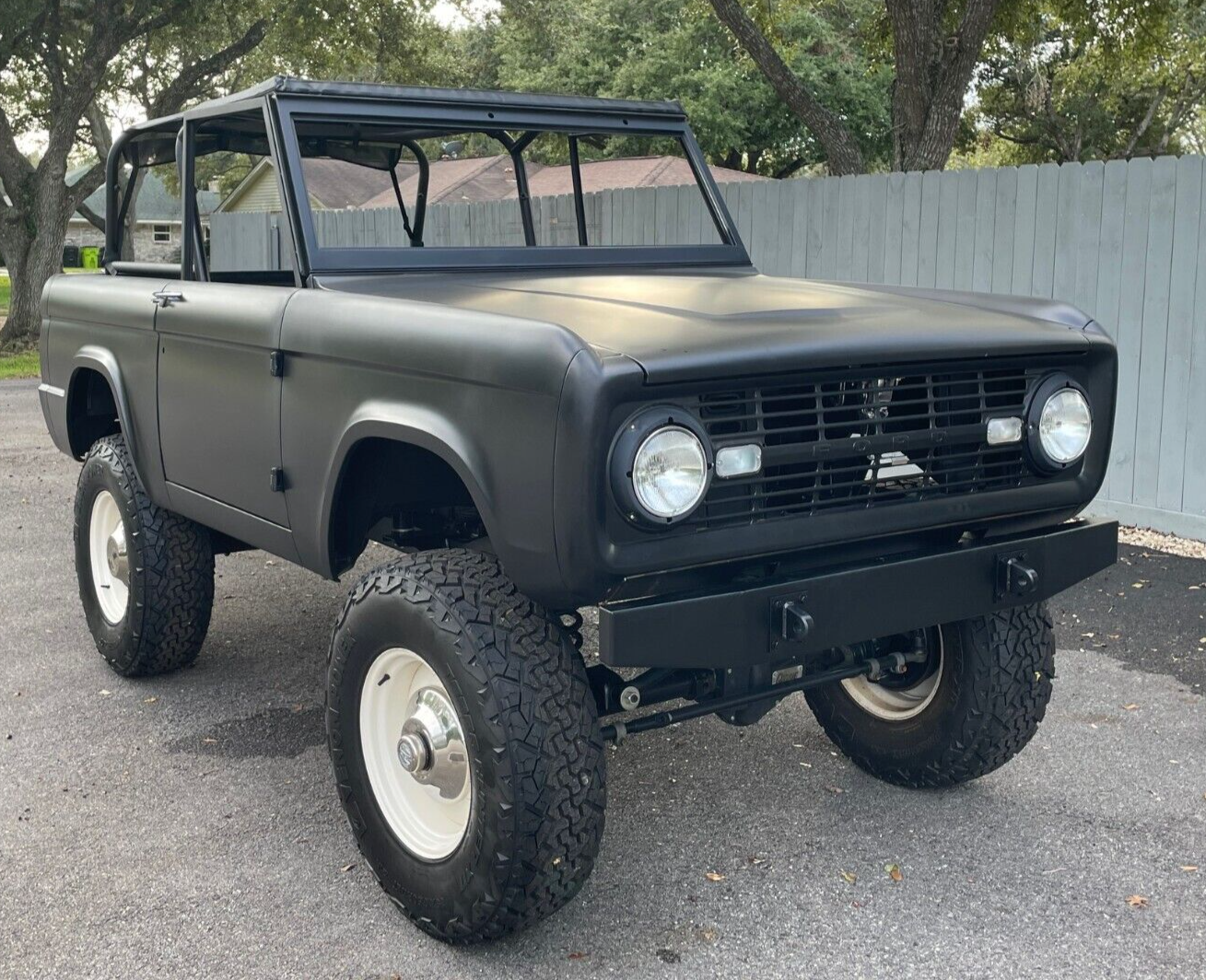 Ford-Bronco-1973-3