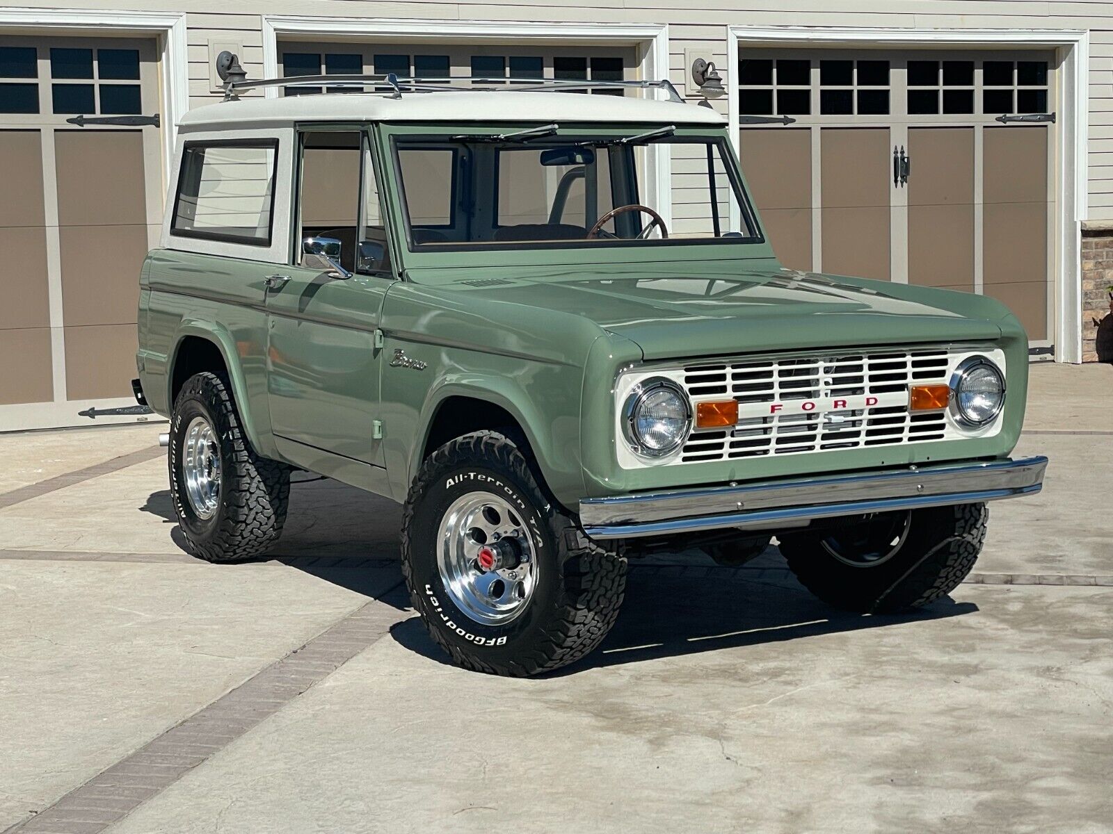 Ford-Bronco-1973-9