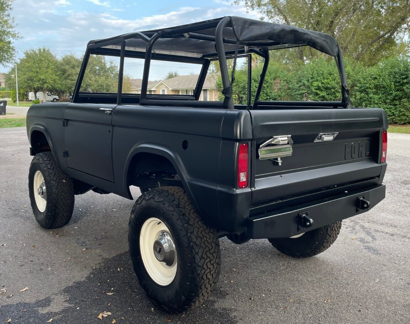 Ford-Bronco-1973-9