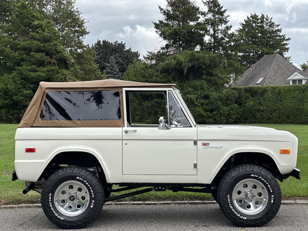 Ford-Bronco-1974-12