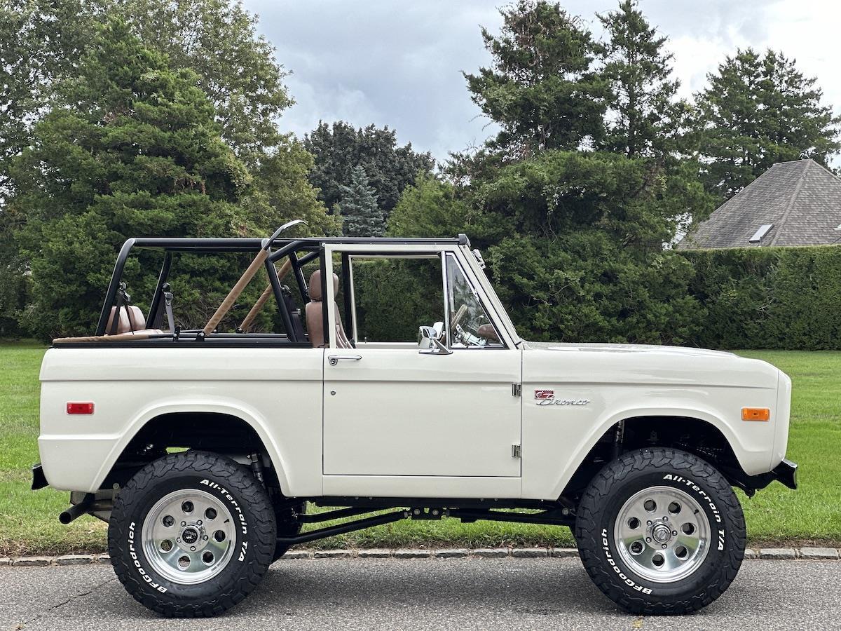 Ford-Bronco-1974-16