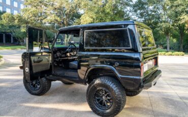 Ford-Bronco-1974-25