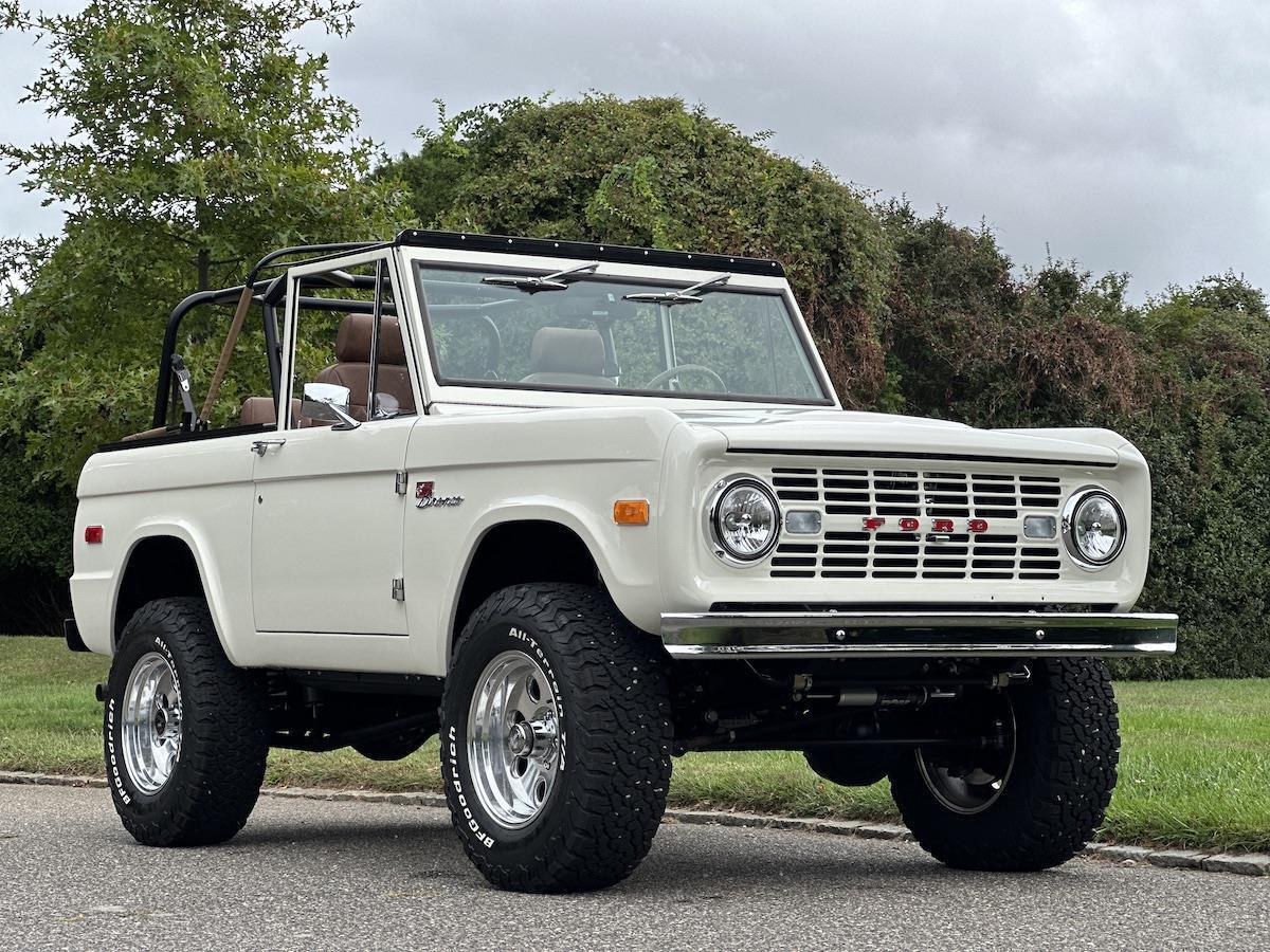 Ford-Bronco-1974-29