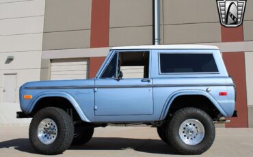 Ford-Bronco-1974-3