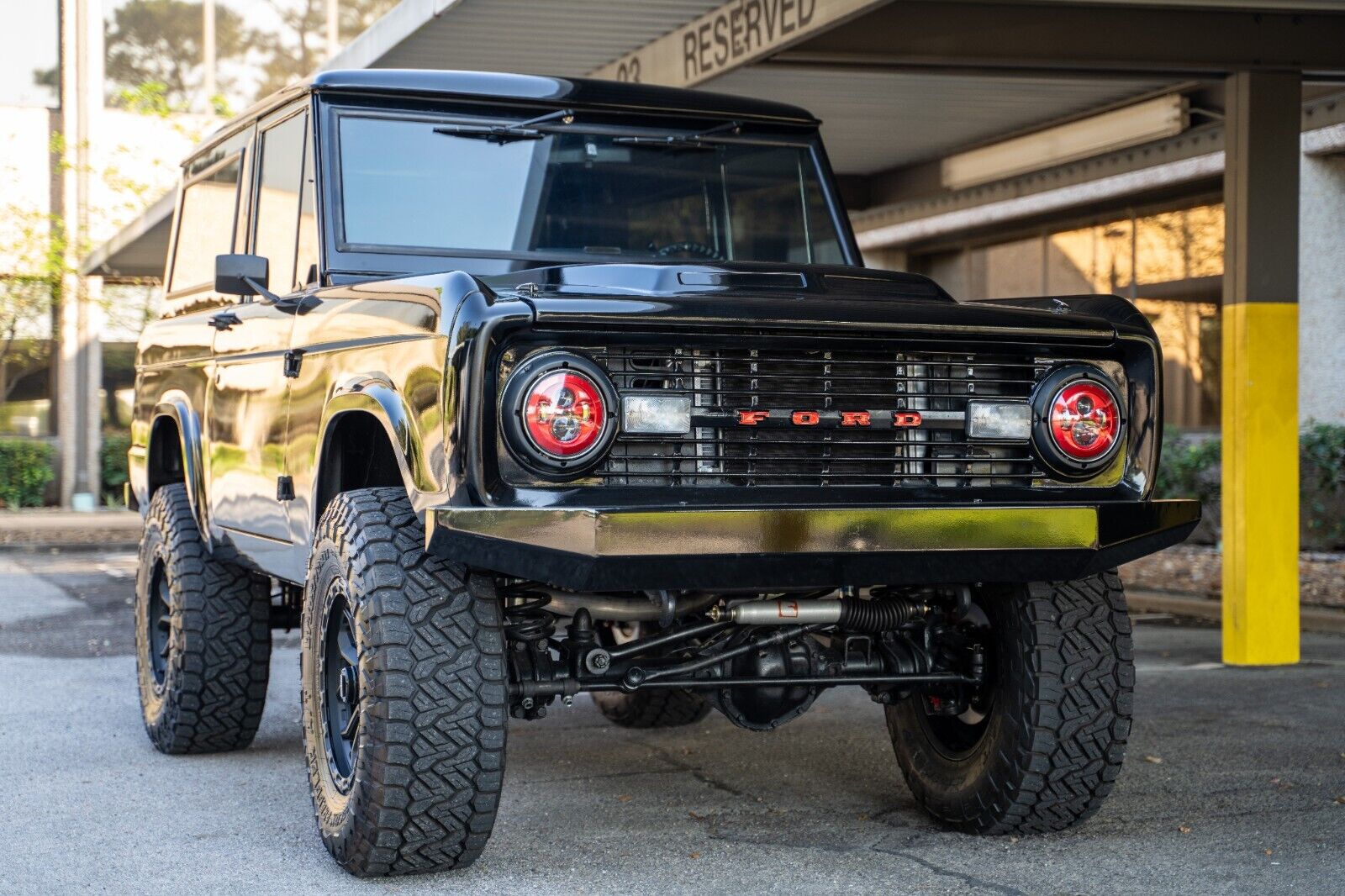 Ford-Bronco-1974-33