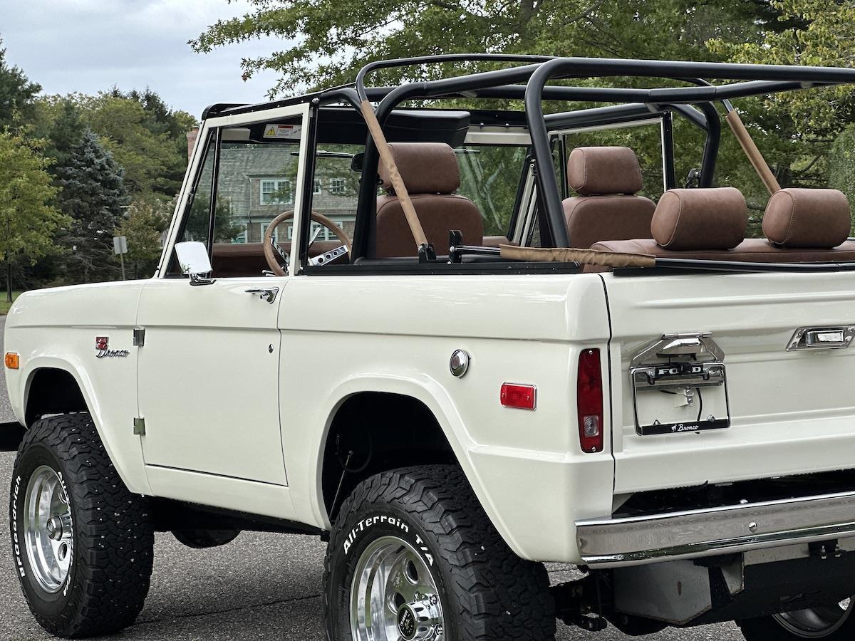 Ford-Bronco-1974-33