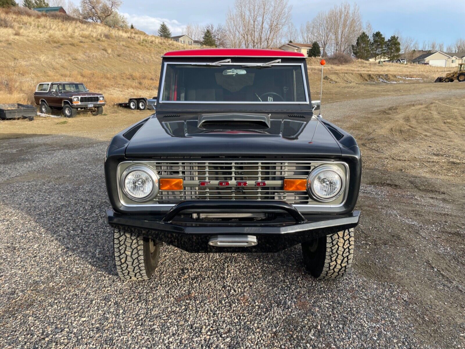 Ford-Bronco-1974-34