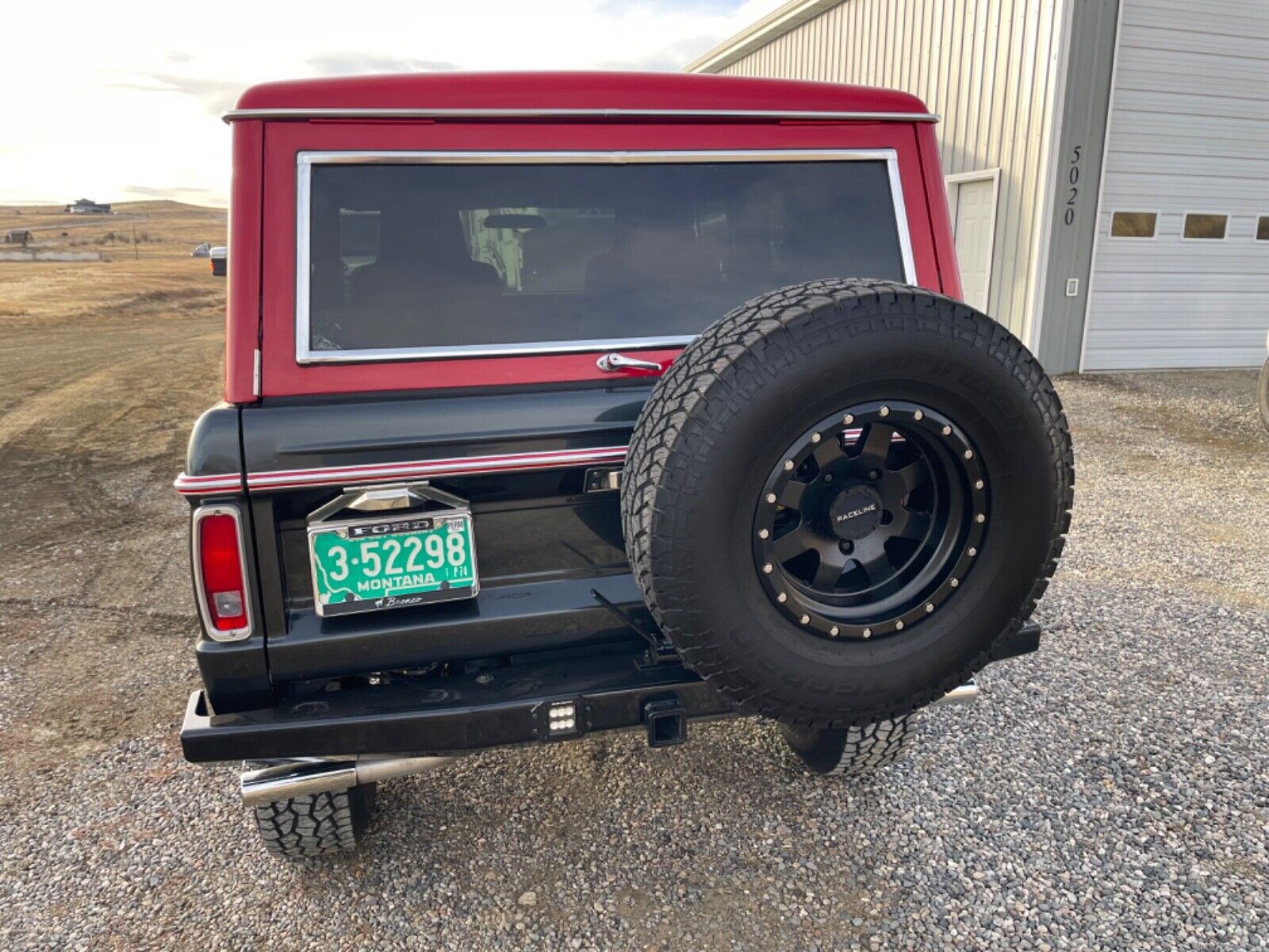 Ford-Bronco-1974-35