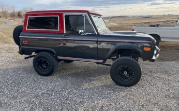 Ford-Bronco-1974-36