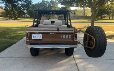 Ford-Bronco-1975-1