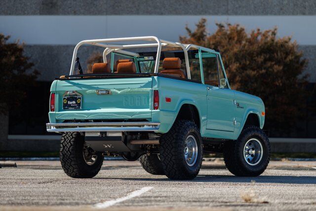 Ford-Bronco-1975-12