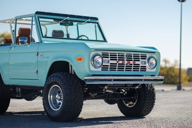 Ford-Bronco-1975-18