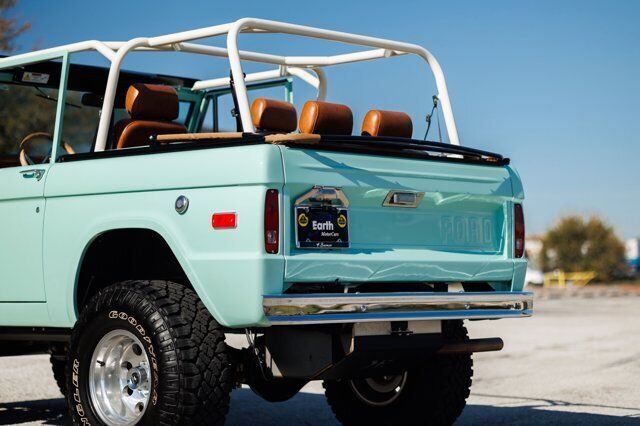 Ford-Bronco-1975-19