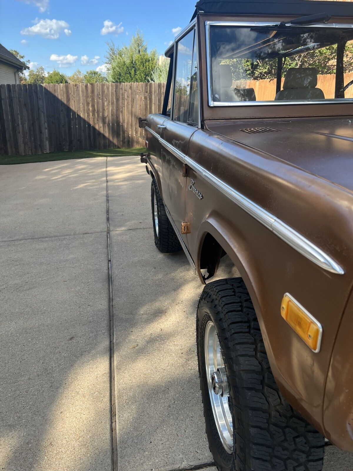 Ford-Bronco-1975-7