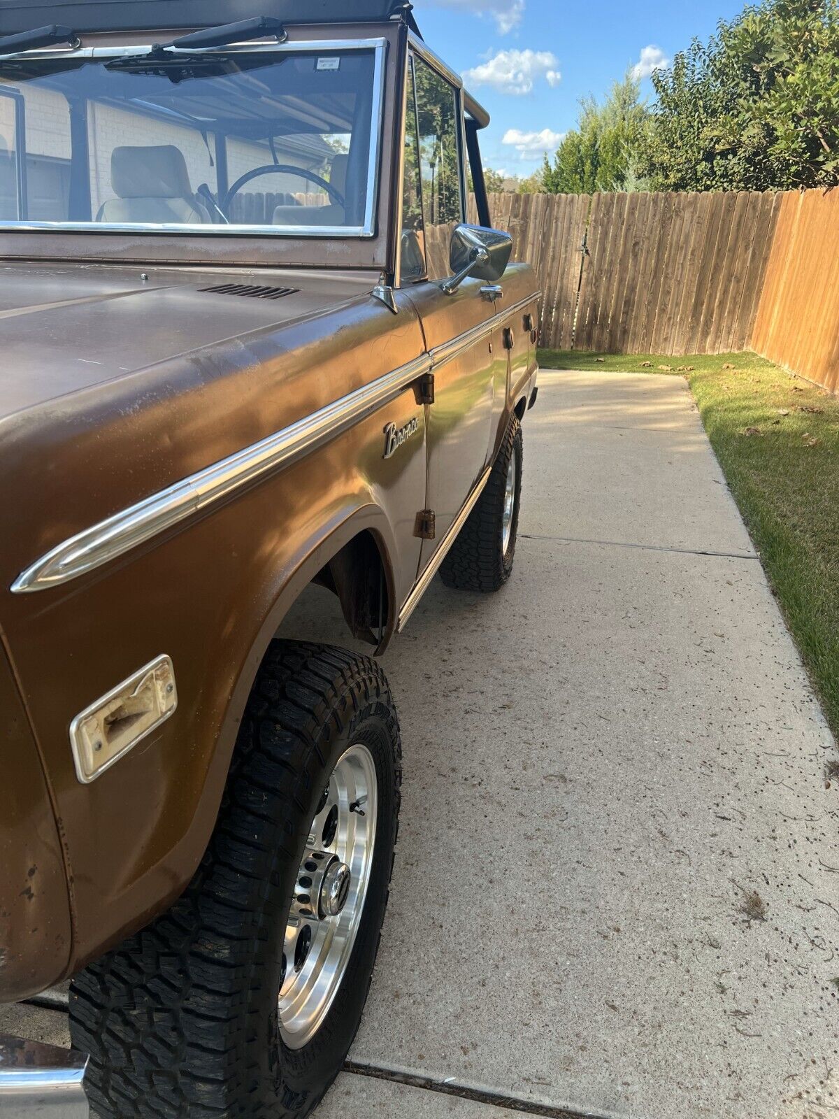 Ford-Bronco-1975-8