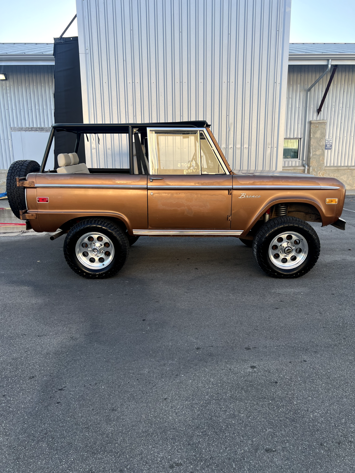 Ford Bronco 1975 à vendre