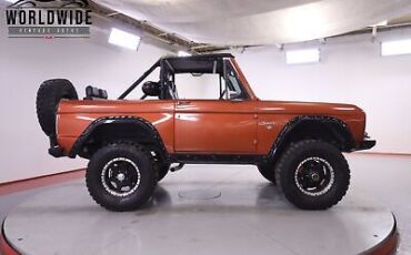 Ford-Bronco-1976-3