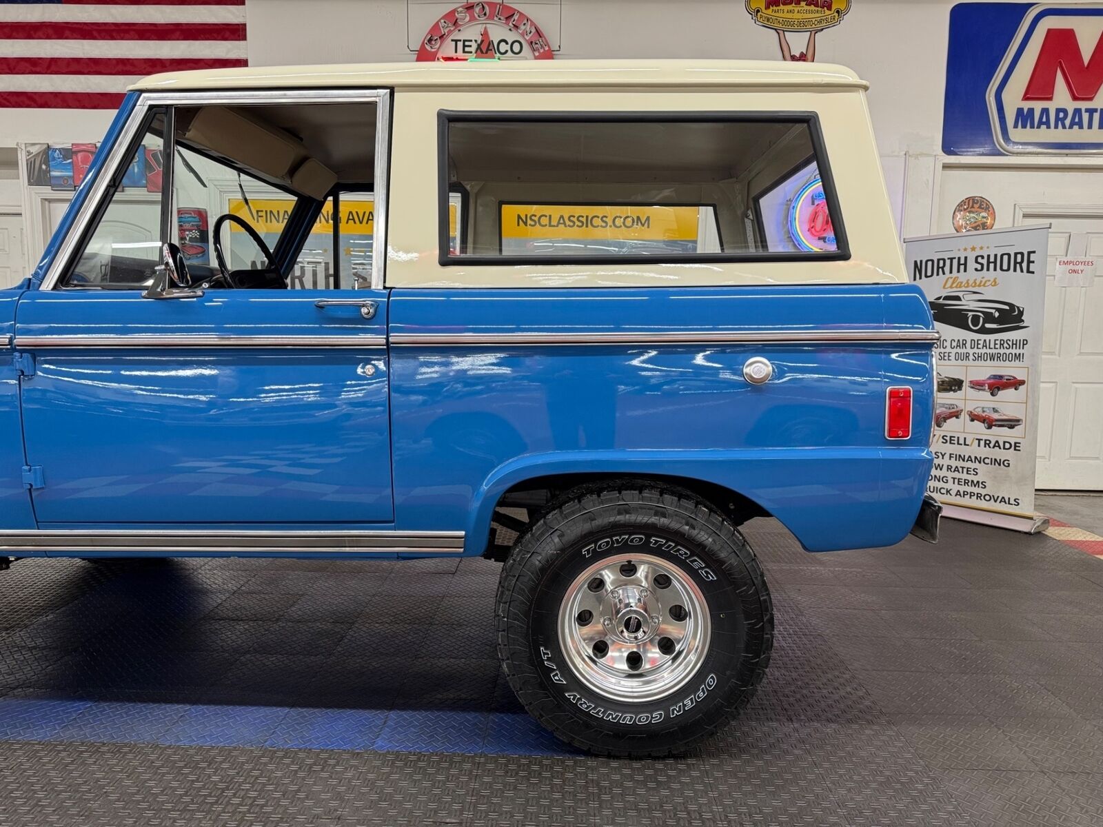 Ford-Bronco-1977-15