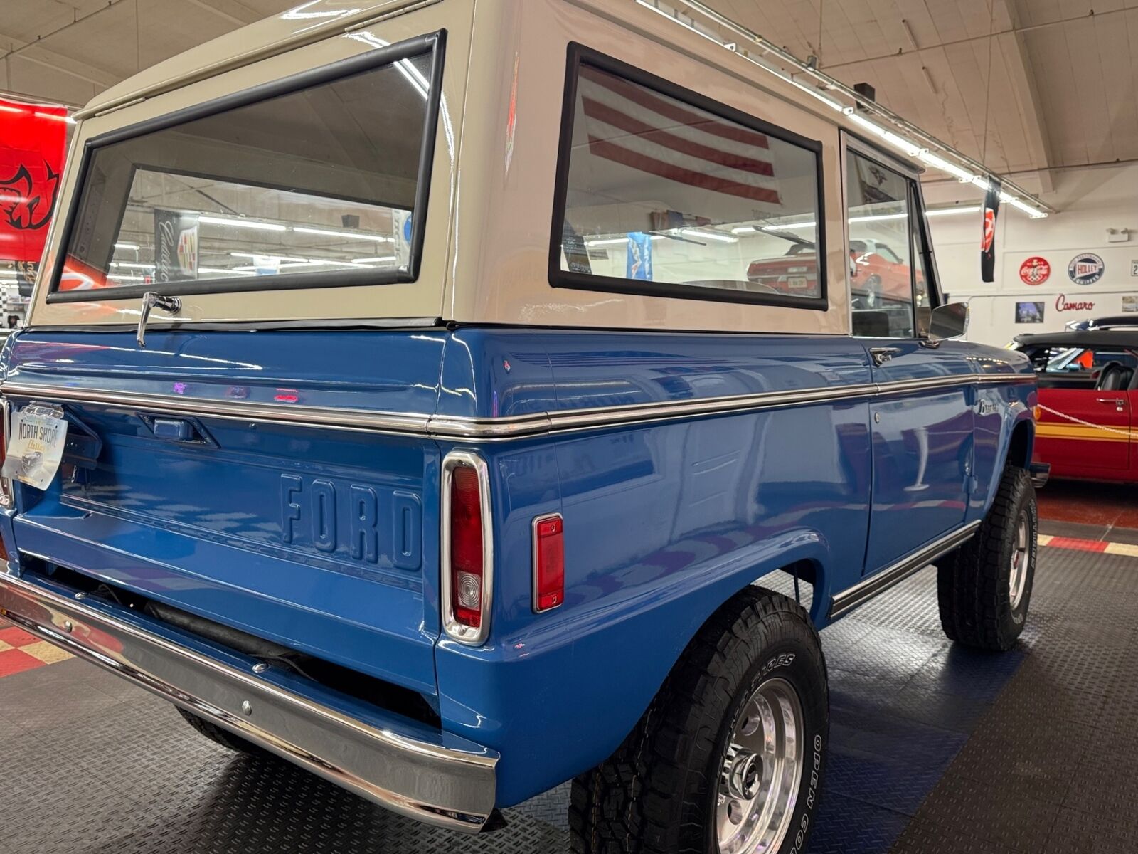 Ford-Bronco-1977-23