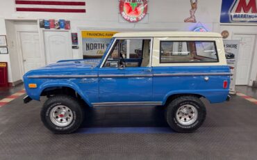 Ford-Bronco-1977-3