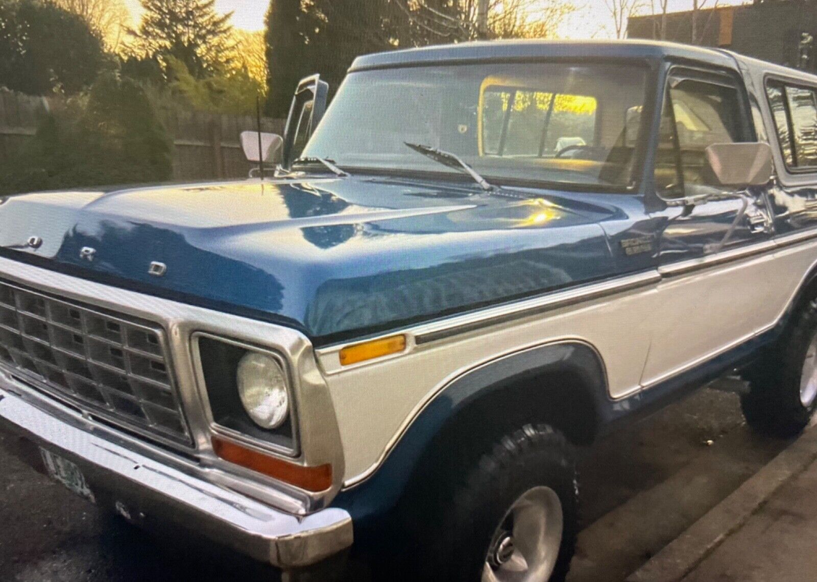 Ford-Bronco-1978-1