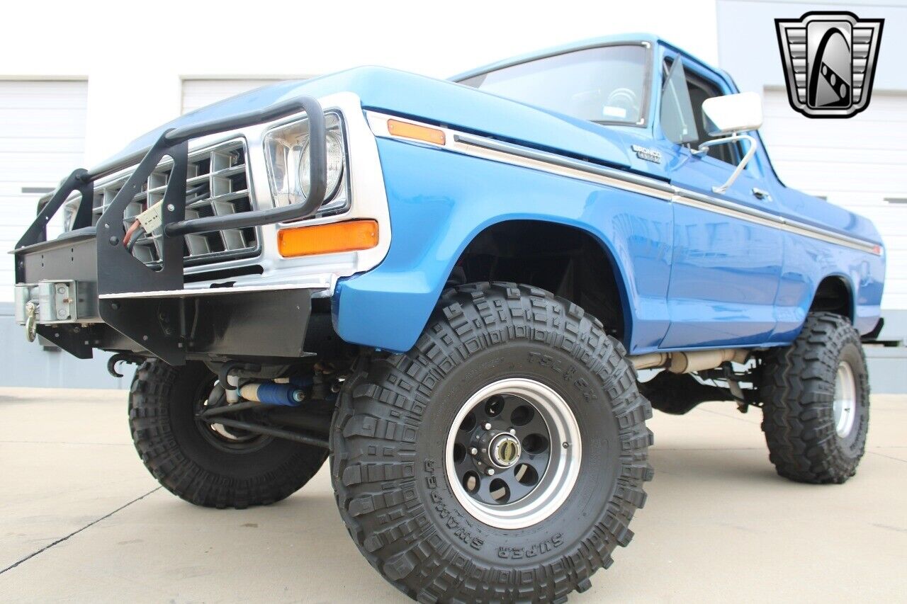 Ford-Bronco-1978-11