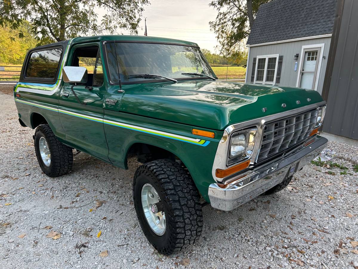 Ford-Bronco-1978-6