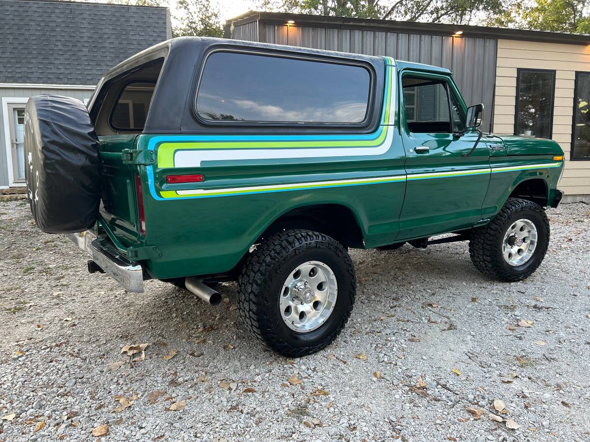 Ford-Bronco-1978-8