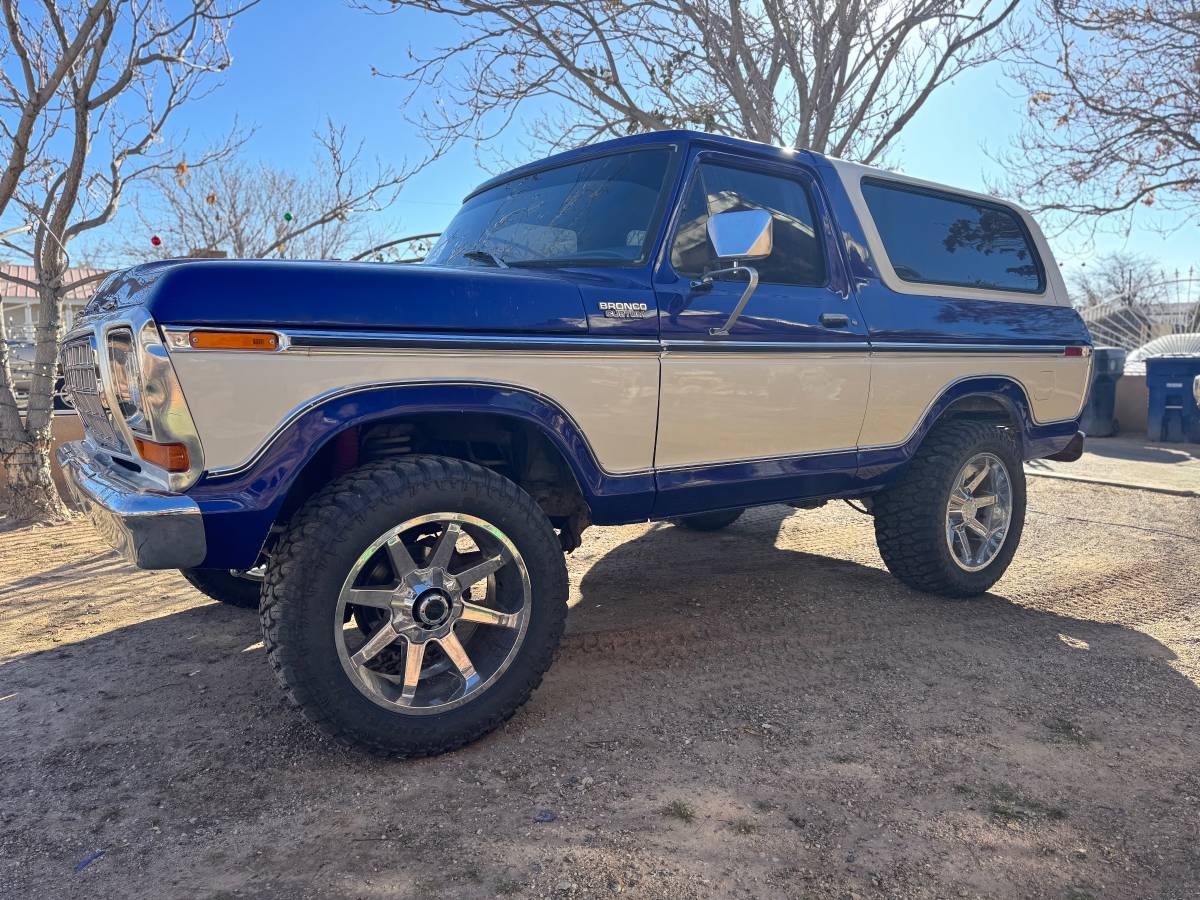 Ford-Bronco-1979-7