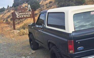 Ford-Bronco-1985-1