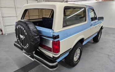 Ford-Bronco-1987-3