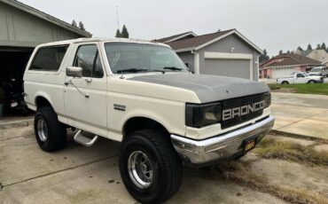 Ford-Bronco-1988-1